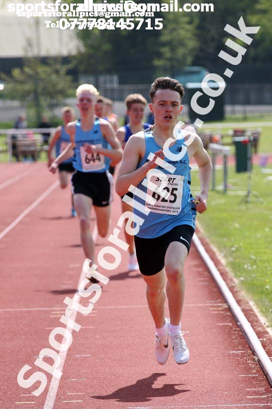 Mens under-20s 1500 metres, 2019 North Eastern Track and Field Champs., Middlesbrough. Photo:  David T. Hewitson/Sports for All Pics